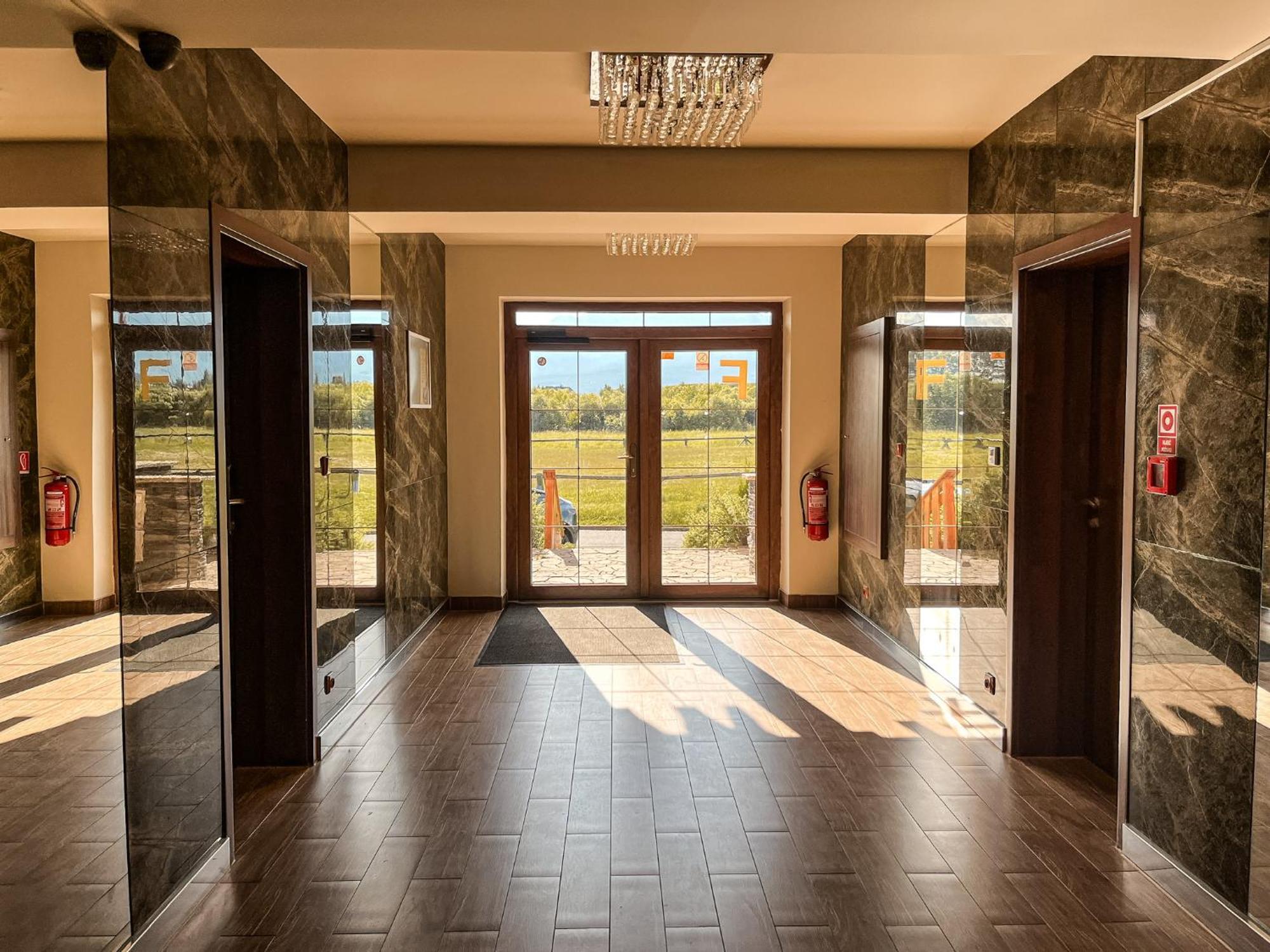Tri Stity Apartment With Tatra View Terrace Kakaslomnic Kültér fotó